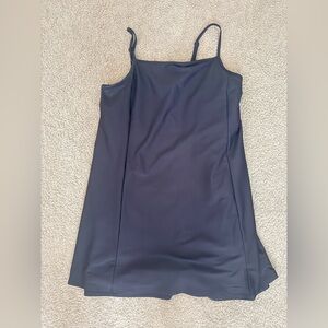 Women’s Old navy athletic dress tennis/golf XL black